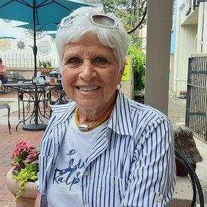 Meet your Posher, Sharon